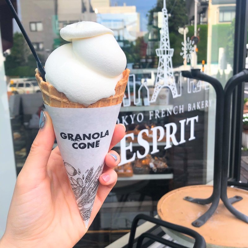 牛乳ソフト(LE TOKYO FRENCH BAKERY ESPRITル トーキヨー フレンチベーカリー エスプリ)