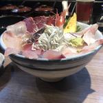 海鮮丼ランチセット (ラーメン普通サイズ)
