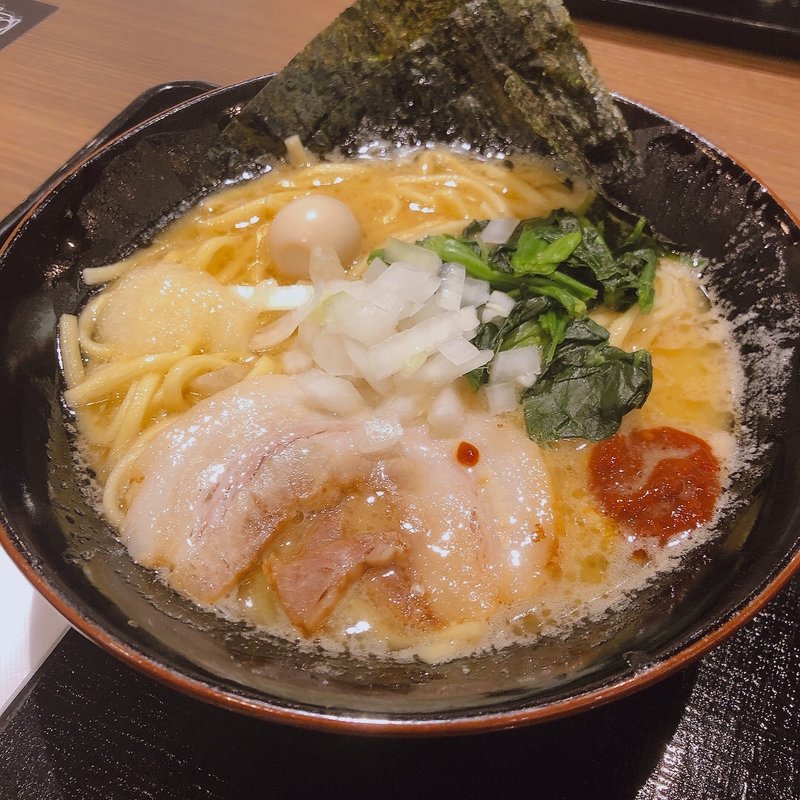 ラーメン(横浜家系ラーメン 壱角家 モザイクモール港北店)