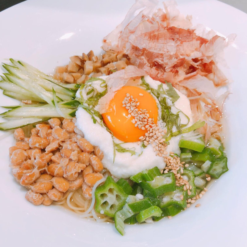 ねばとろそうめん(そそそ)