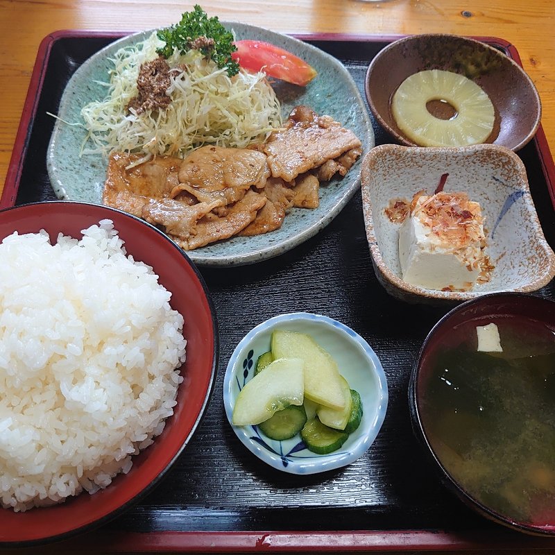 生姜焼き定食＋大盛り(まこと)