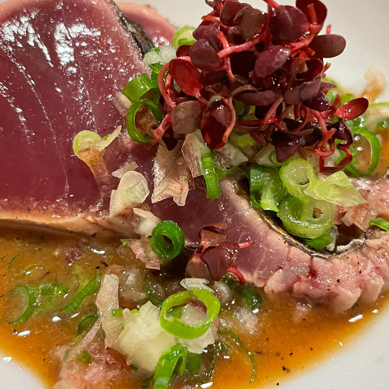 かつおのたたき(あきやま )