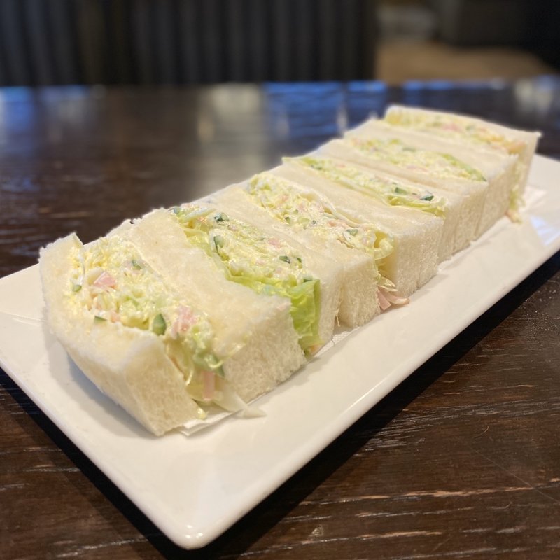 コールスローサンド(支留比亜珈琲 神の倉店)