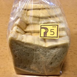 角食パン一斤(麦兵衛 （ムギベエ）)