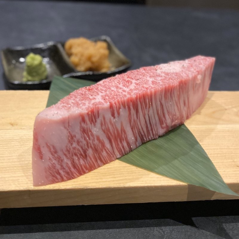 極カルビ(焼肉 GYUJIN大曽根店)