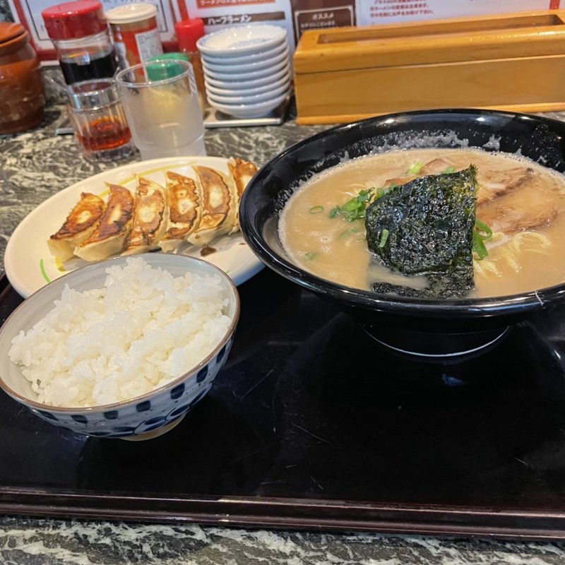 ギョーザ定食(らーめんてい立花 )