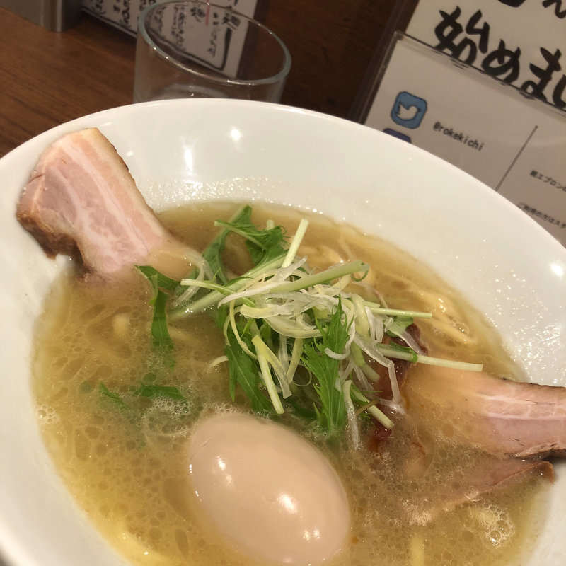 トリ醤油パイタン(ラーメン ロケットキッチン)
