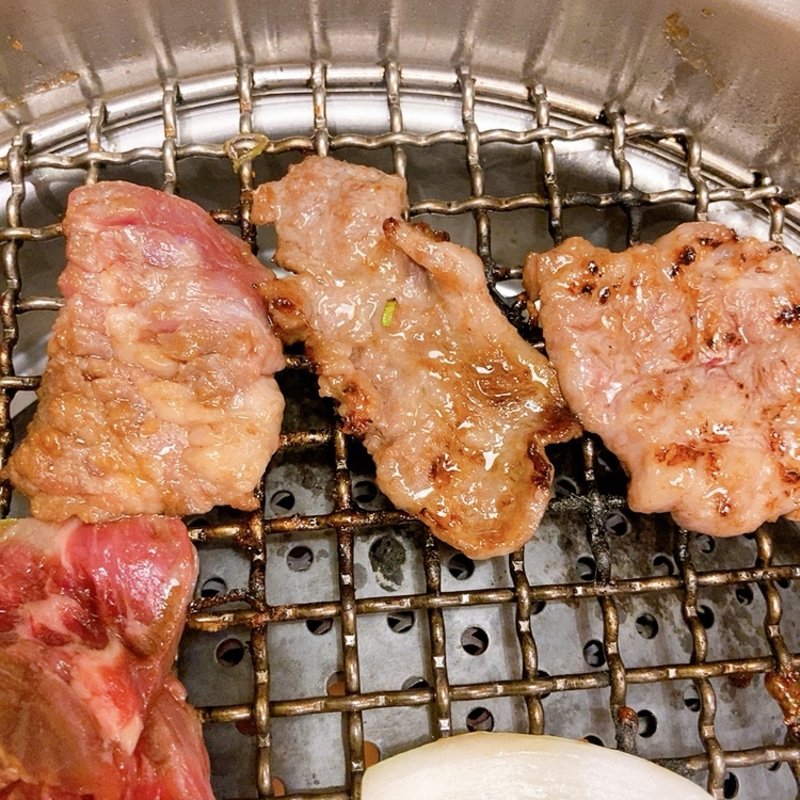 中落ちカルビ（ハーフ）( 本格焼肉萬まるアウトレット広島)
