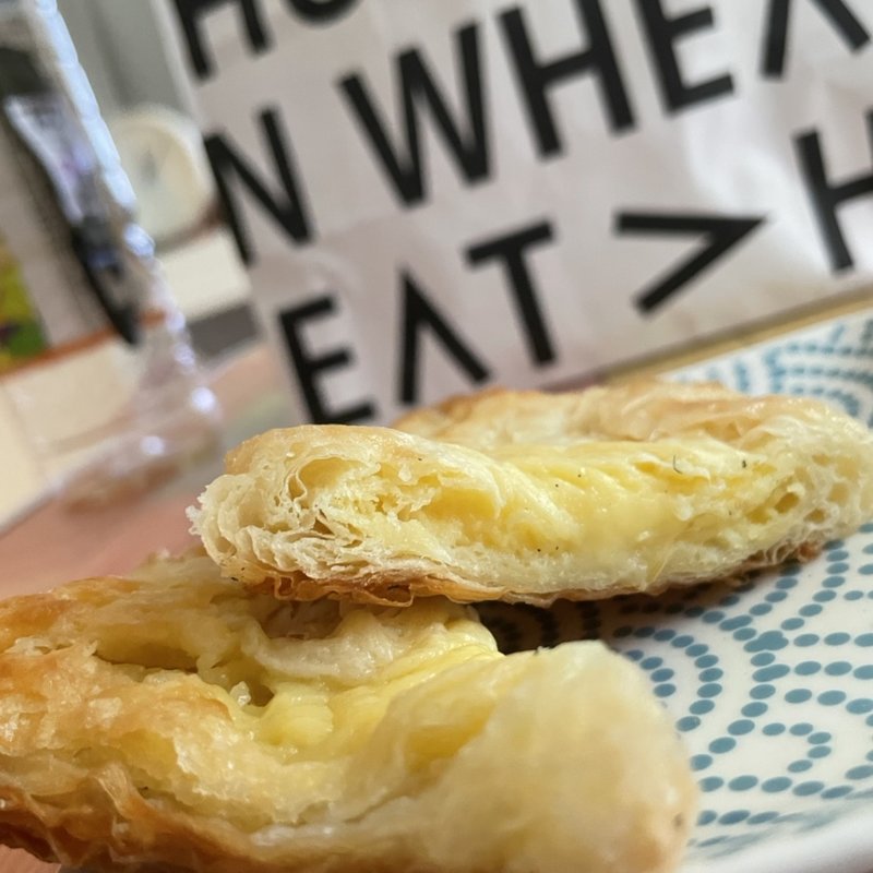 あんたたち2人いいじゃない　クリームパイ(小麦の奴隷　千種店)