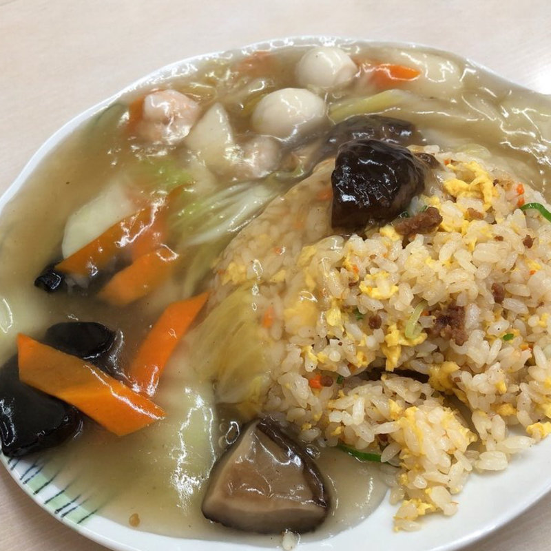 あんかけ炒飯(中国料理 翠明)