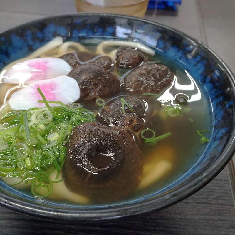 椎茸うどん(資さんうどん 諸岡店)