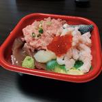 うみ丸丼(金沢丼丸 久安店)