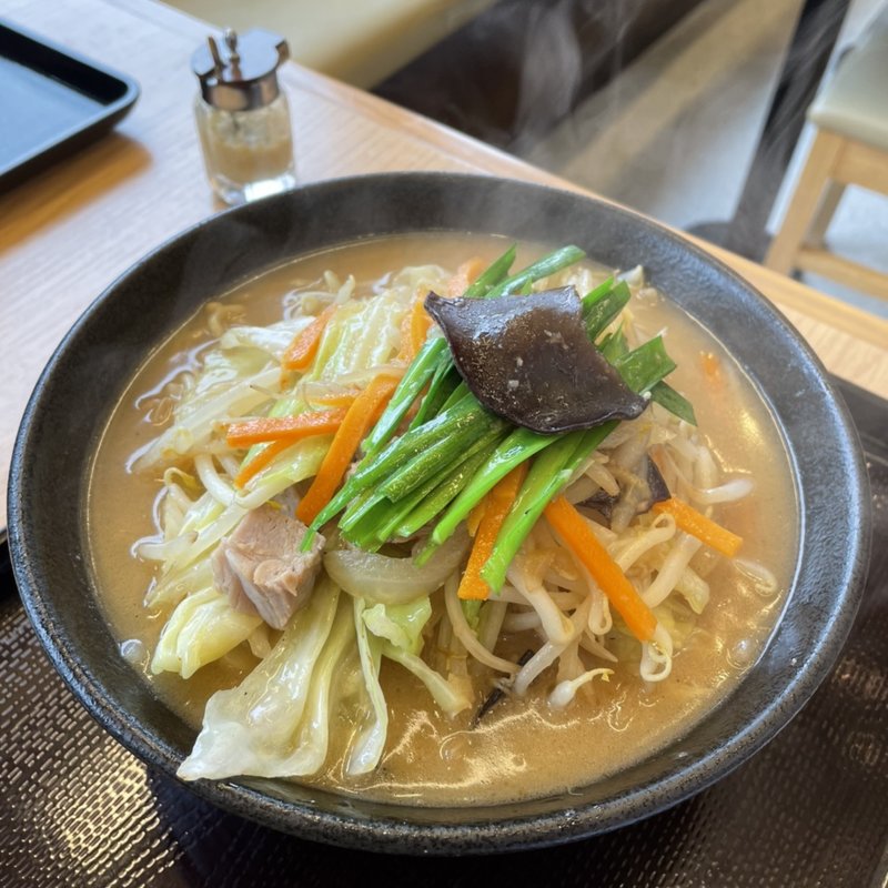 野菜たっぷり味噌タンメン(夢天下 佐倉本店)