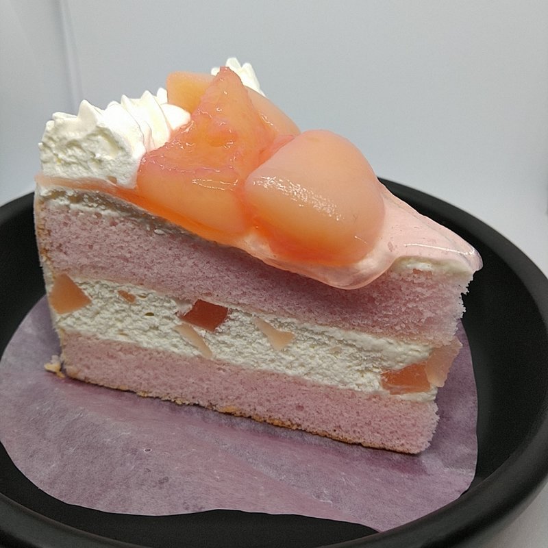 たっぷり果実の白桃ショート(銀座コージーコーナー イオンスーパーセンター水沢桜屋敷西 （GINZA CozyCorner）)