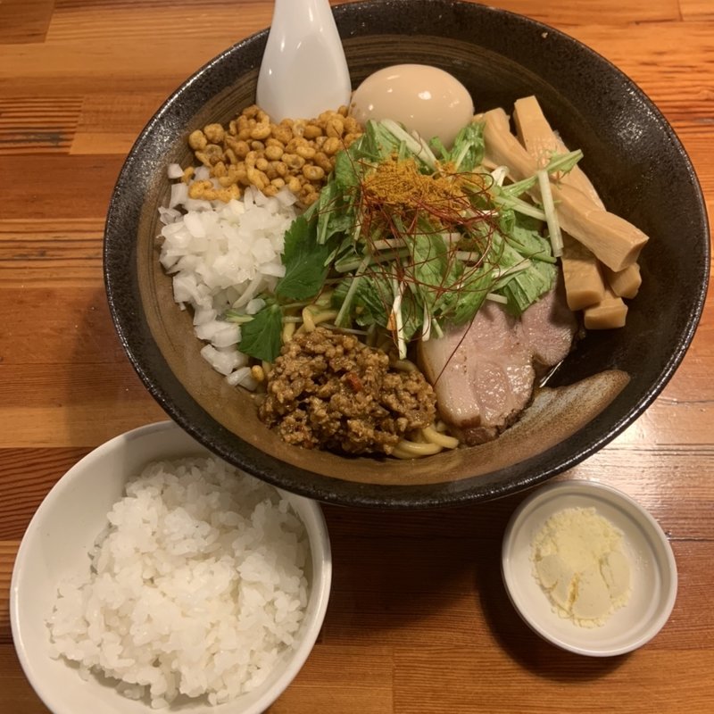 カレーまぜそば(瞠 みはる 池袋本店)