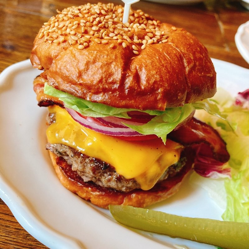 ベーコンチーズバーガー(バビーズ 吉祥寺)