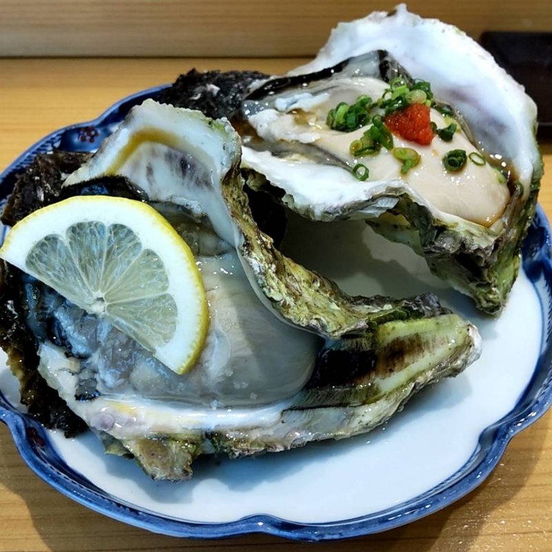 生カキ(つきぢ神楽寿司 豊洲市場店)