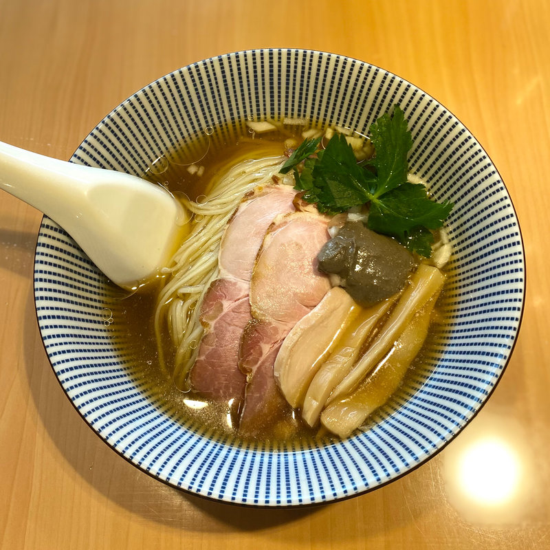 冷やし 煮干しそば(寿製麺 よしかわ 川越店)