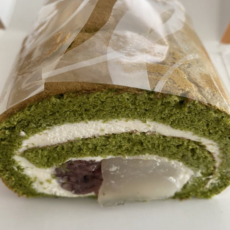 抹茶わらびロール(impression gateau　ＳＵＣＲＥ （ アンプレシオンガトー　シュクレ）)