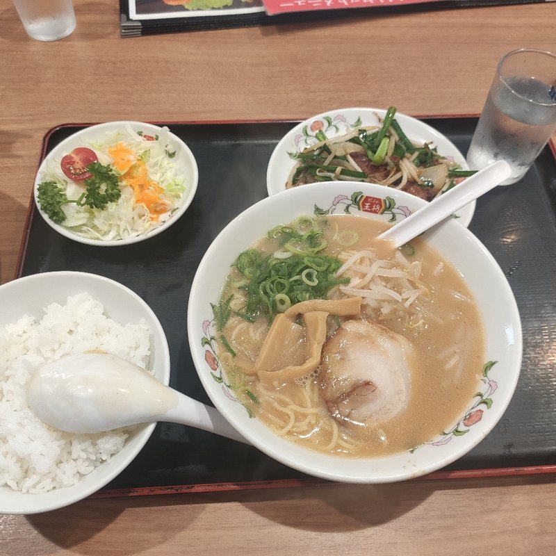 ラーセンセット(餃子の王将 尾張旭三郷店)