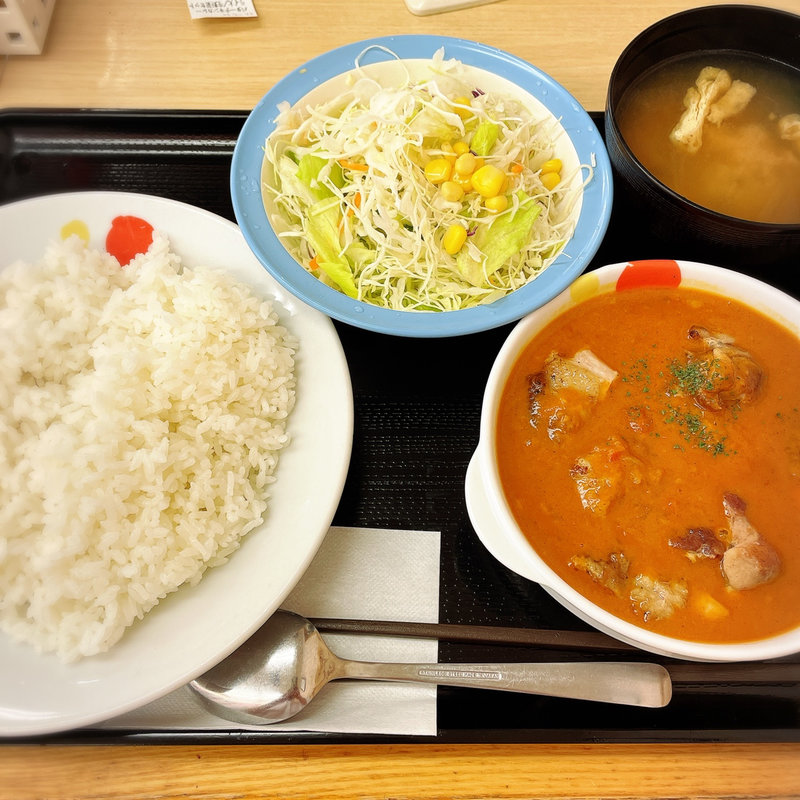 ごろごろチキンのバターチキンカレー(松屋 中目黒店 )