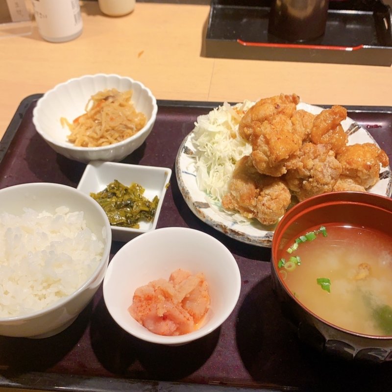 鶏の唐揚げ明太風味定食(博多もつ鍋やまや 北千住店)