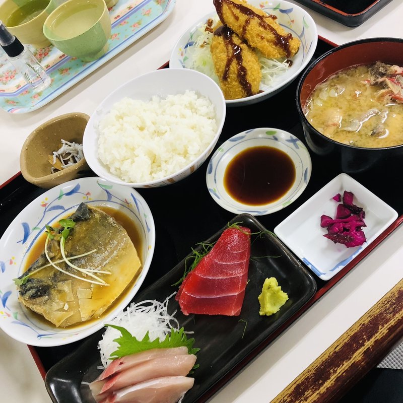 さば味噌煮定食(魚市場食堂)