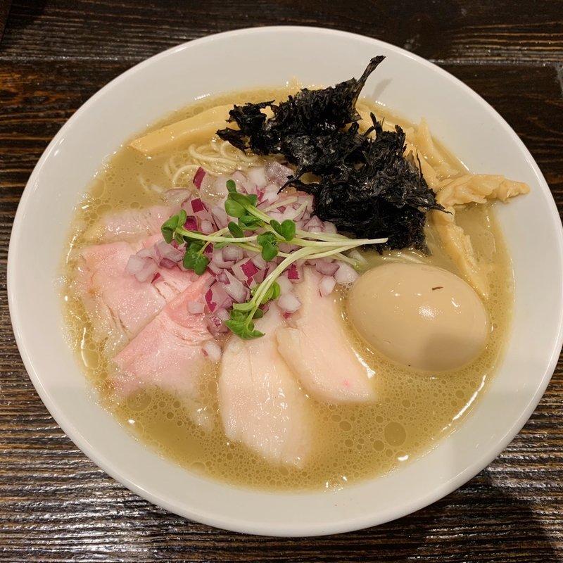 特製イカ煮干しらぁ麺(中華そば　向日葵 )