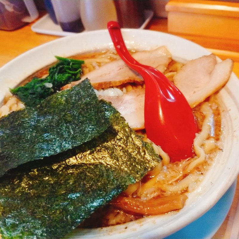 燕三条らーめん 中(パワー軒 （ぱわーけん）)