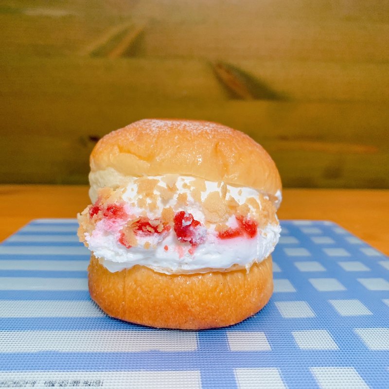 マリトッツォ(ブーランジェヤマダ )