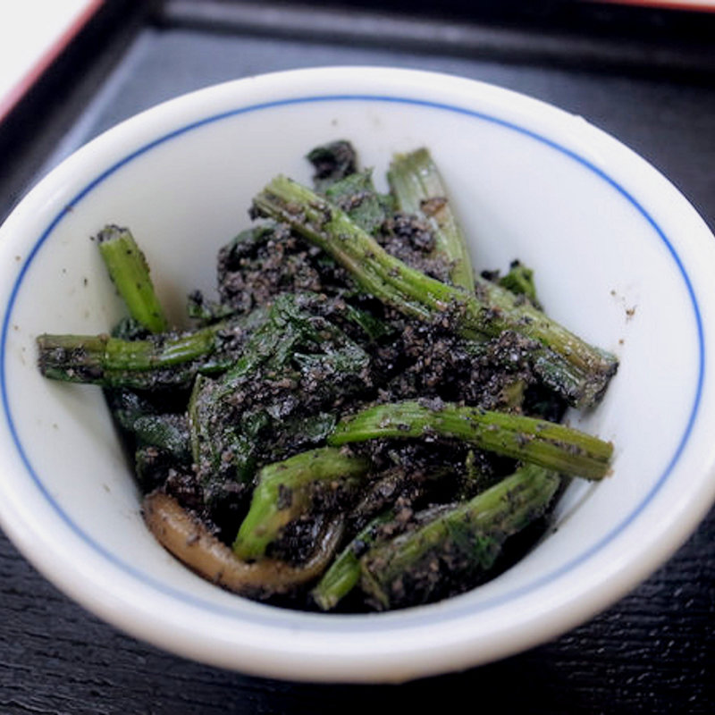 ホウレン草ごま合え(定食の店 しん)