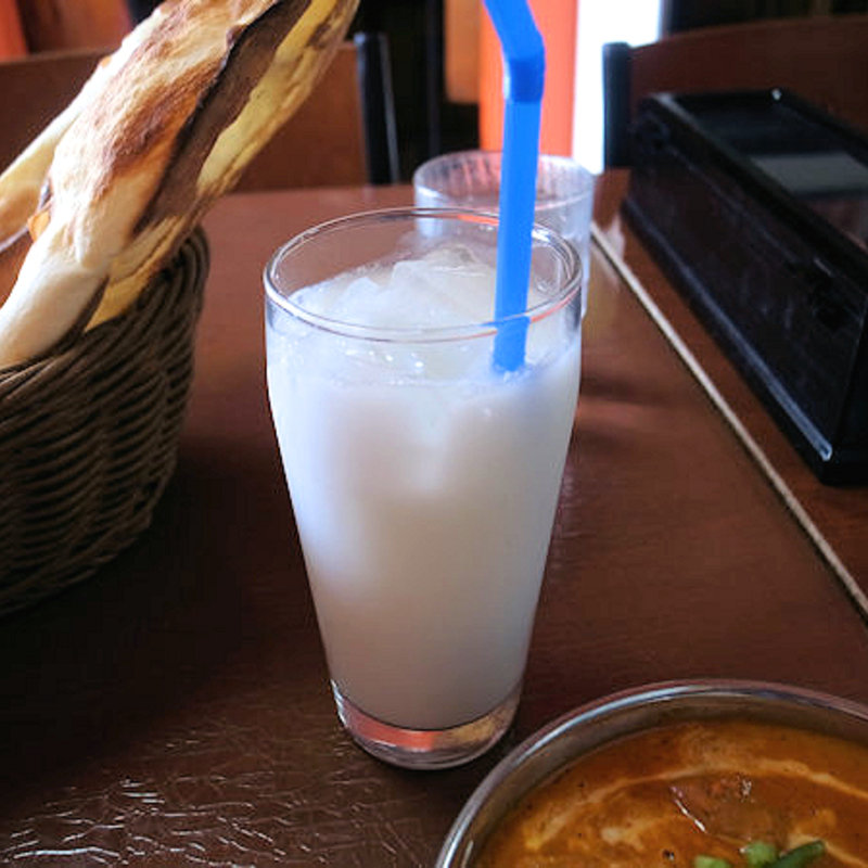 ラッシー(インド料理のデュルガ)