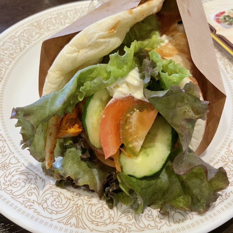 ナンロール/タンドリーチキン(インド料理 デルコス)