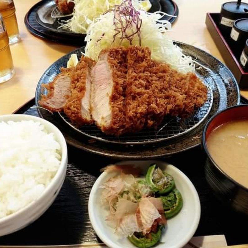 特上ロースかつ(とんかつ 和栗 )