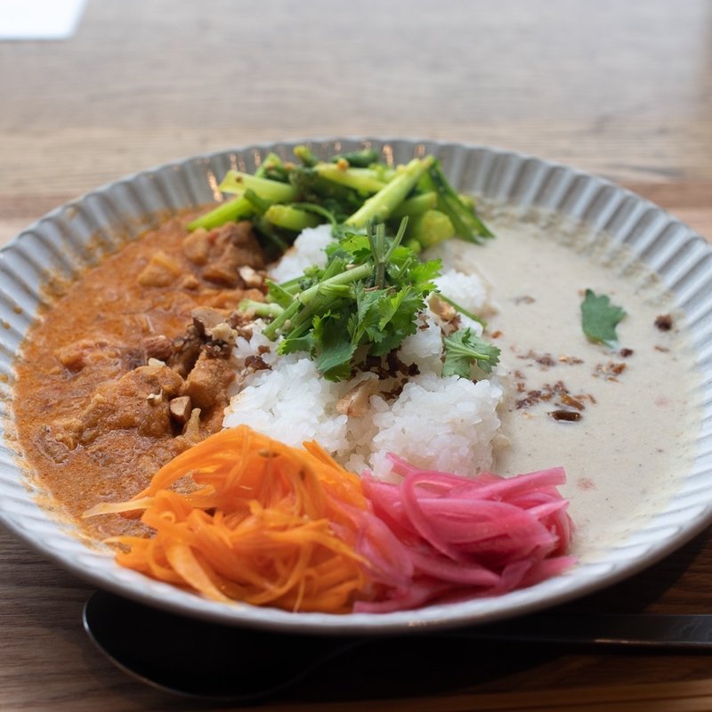 2種のあいがけ(spicecurry moco)