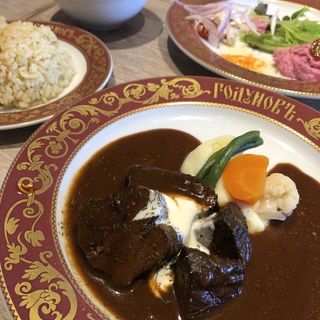 (ゴドノフ東京 丸の内店)