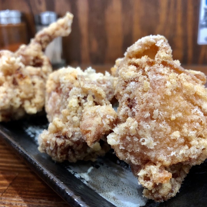 唐揚げ(3個)(中華蕎麦萌芽)