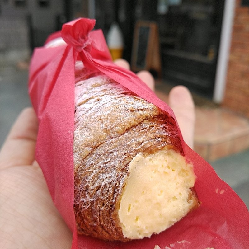 カスタードホーン(えくれーる 渡波店 （Eclair）)