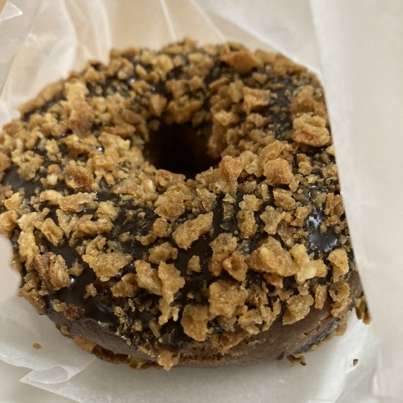 チョコ　クランチ(クリスピー・クリーム・ドーナツ Echika池袋店 )