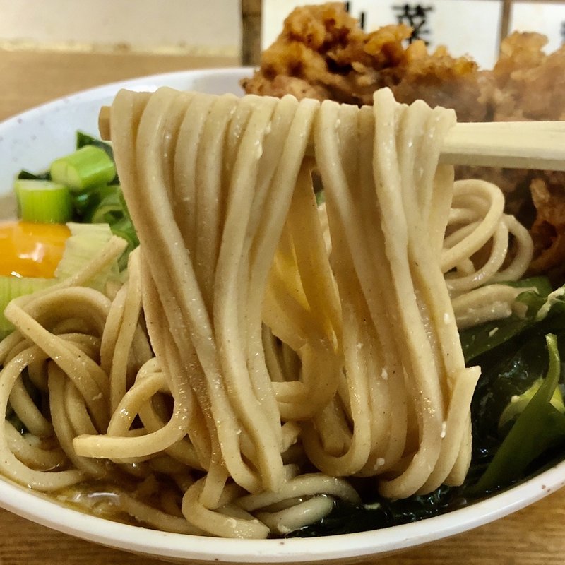 おそば小盛り＋ジャンボゲソ天＋ちょいわかめ＋生玉子(一由そば )