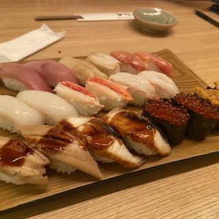 高級寿司食べ放題(雛寿司 西銀座店)