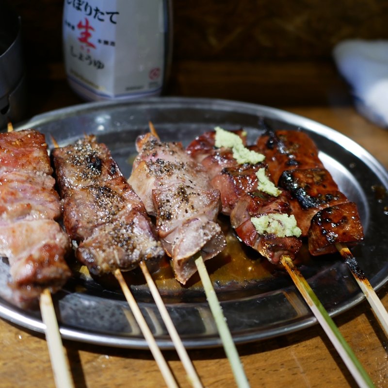 おまかせ5本盛り(もつ焼き おとんば 上野店)