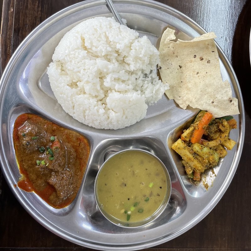 ダルバートセット(シティーマートオキナワ （City Mart Okinawa）)