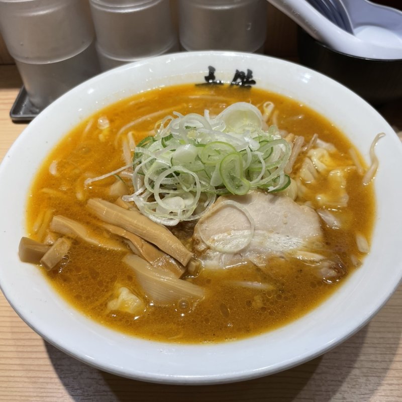 濃厚味噌らーめん(玉・赤備（あかぞなえ）)