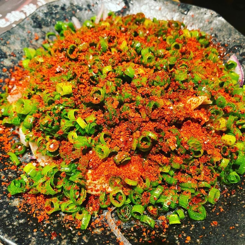 地鶏たたき 唐辛子かくし(宮崎県日南市 塚田農場 仙台名掛丁店 )