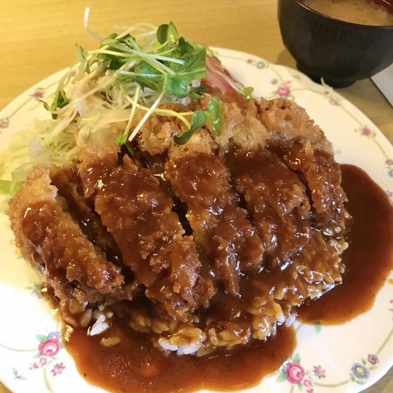 ビーフかつめし(小)(洋食屋)