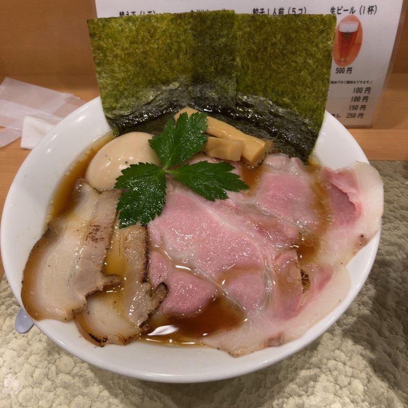 地鶏醤油らーめん 特製(なにわ麺次郎)