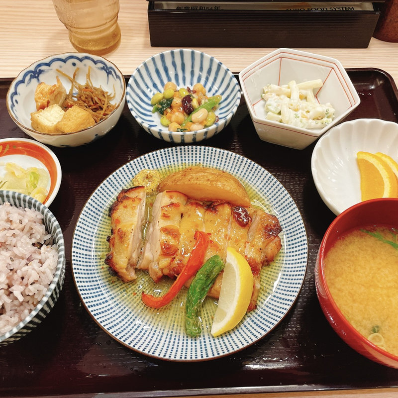 ローストチキンのレモンソース定食(さち福やCAFE 有明ガーデン)