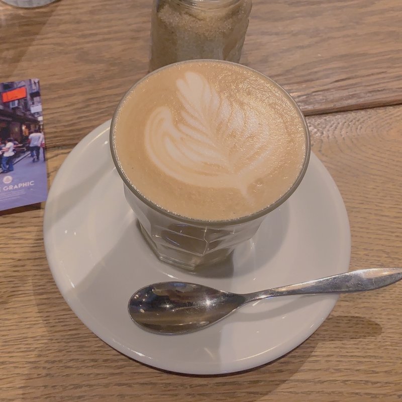 カフェラテ(LATTE GRAPHIC 町田店)