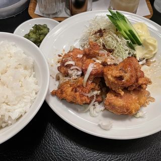 唐揚げ定食(ラーメン餃子館 小次郎 新宿店 )
